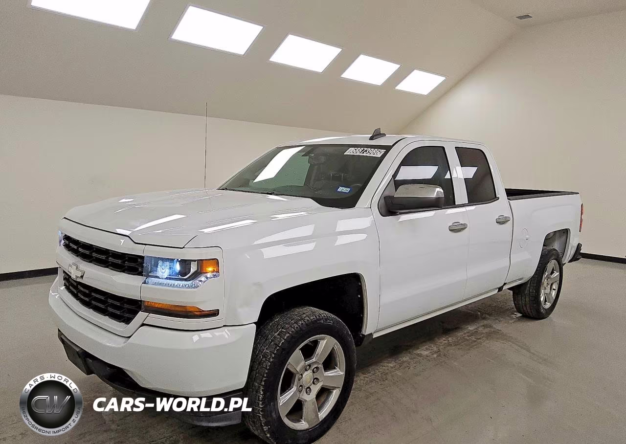 2017 Chevrolet Silverado C1500 Custom