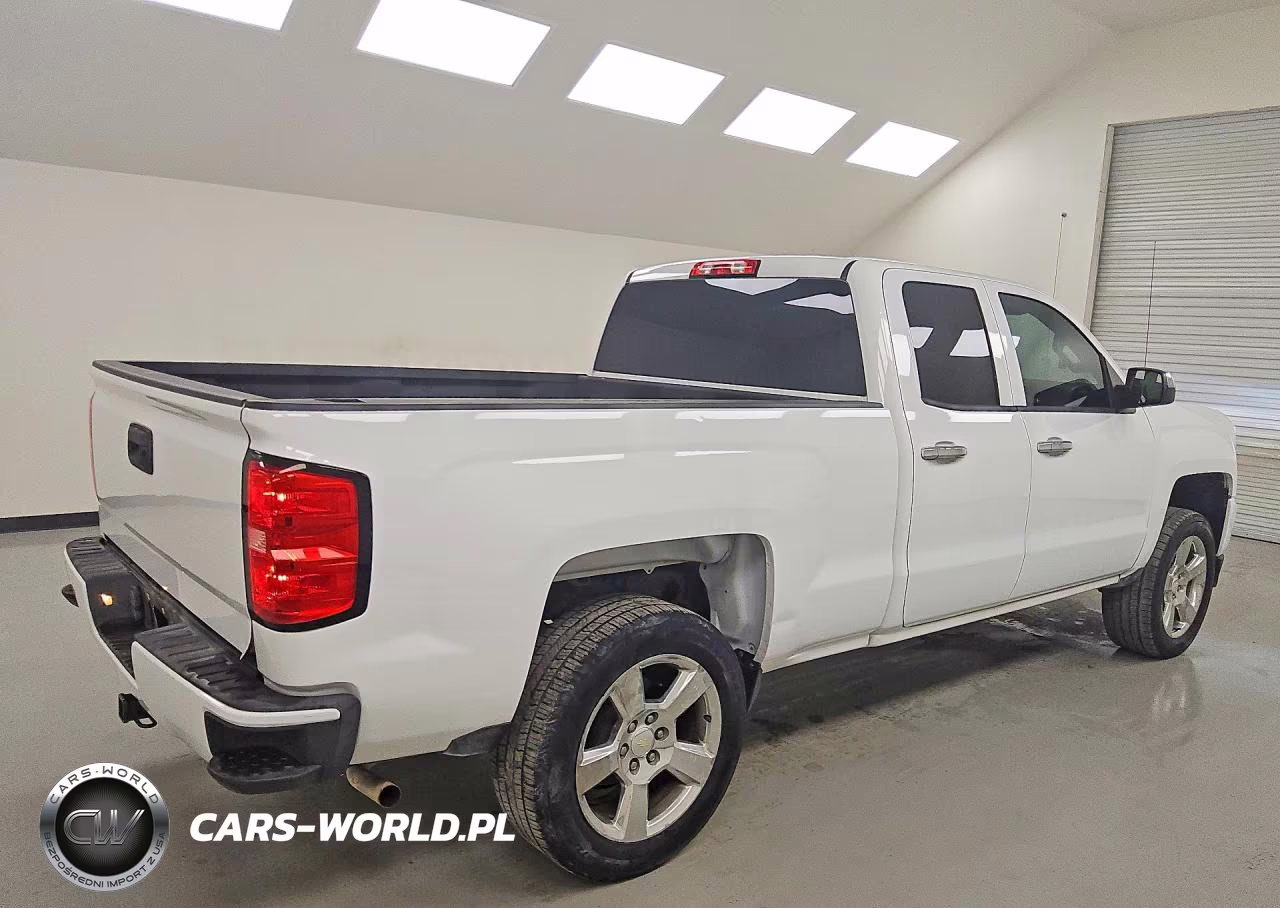 2017 Chevrolet Silverado C1500 Custom VIN:1GCRCPEC0HZ112525 - 3