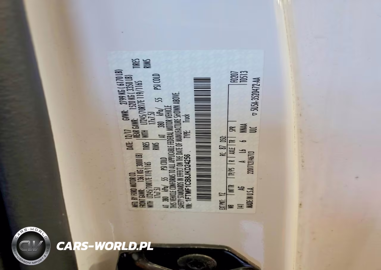 2018 Ford F150 VIN:1FTMF1CB8JKD24256 - 12