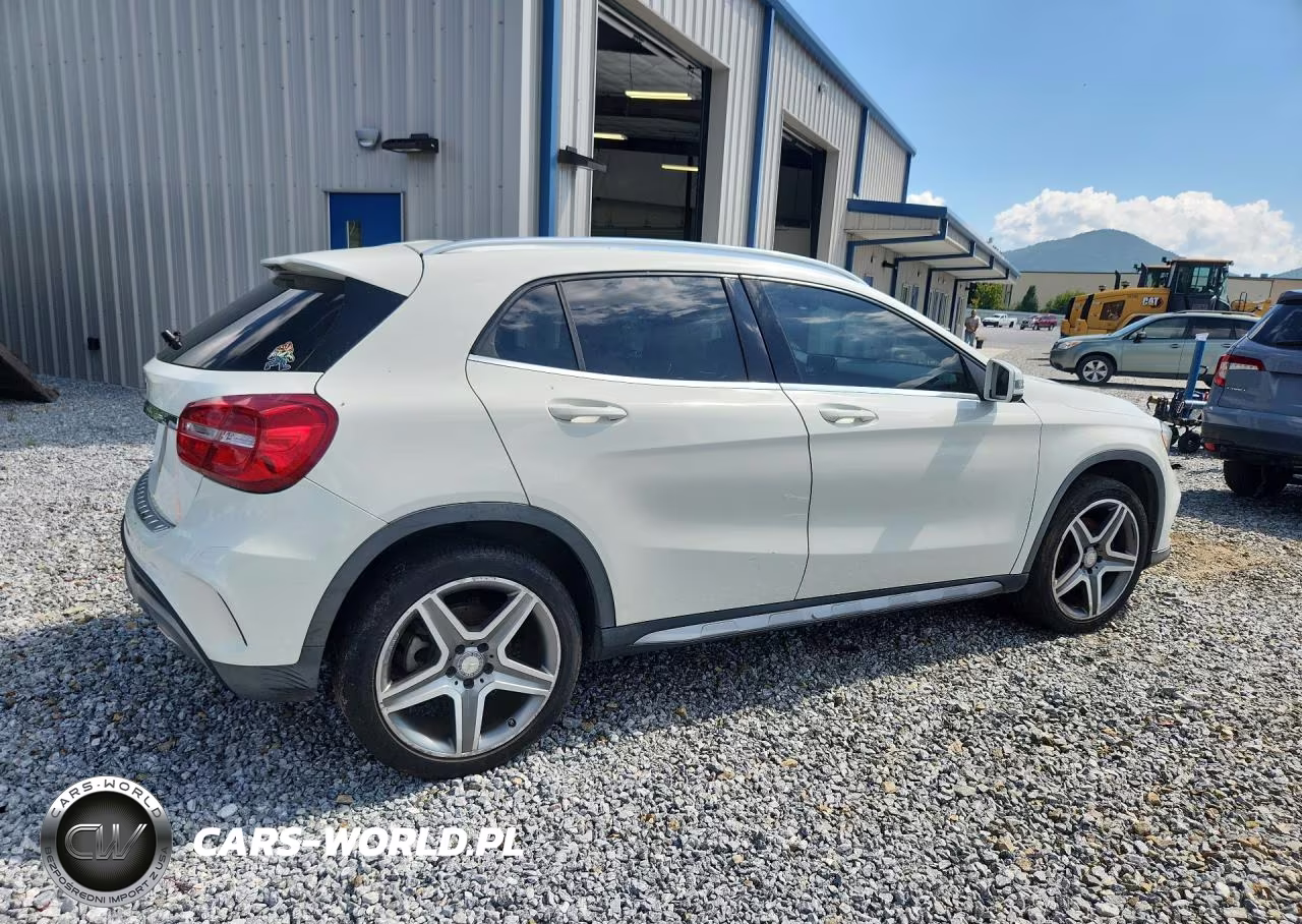2015 Mercedes-Benz Gla 250 4Matic VIN:WDCTG4GB4FJ073828 - 3