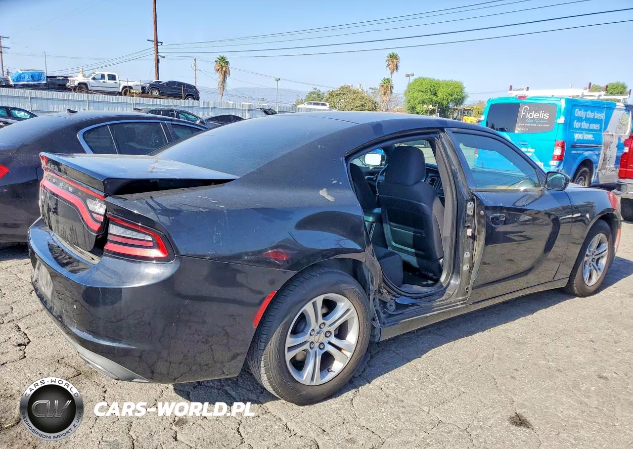 2016 Dodge Charger Se VIN:2C3CDXBG0GH205686 - 3
