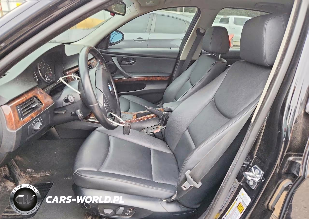 2007 BMW 328 Xi VIN:WBAVC93517K034257 - 7