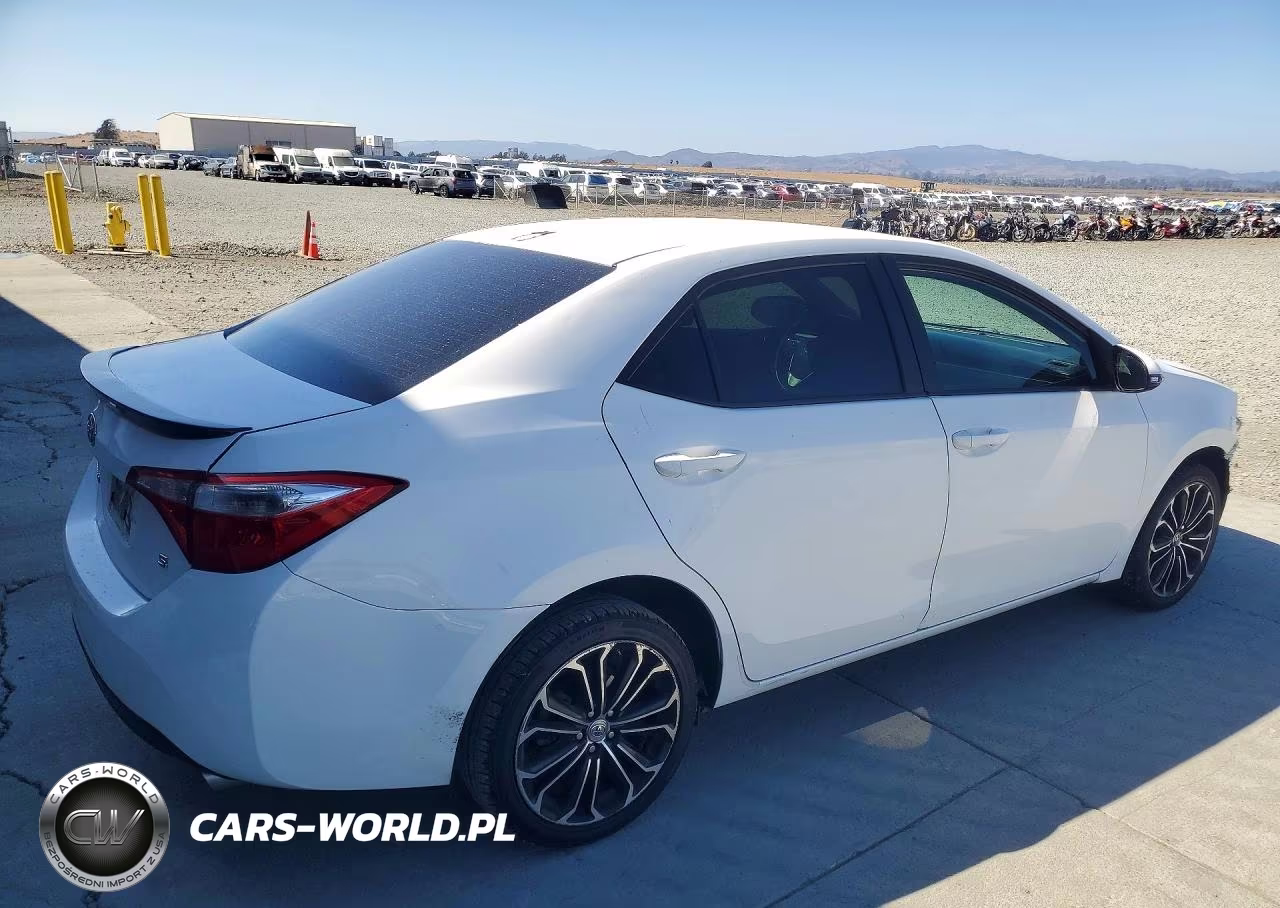 2014 Toyota Corolla S Plus VIN:5YFBURHE9EP003171 - 3
