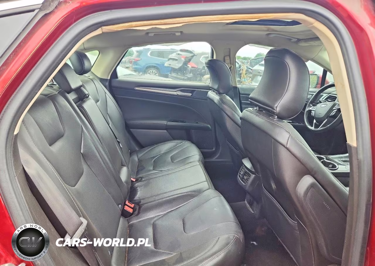 2015 Ford Fusion Titanium VIN:3FA6P0D94FR270930 - 10