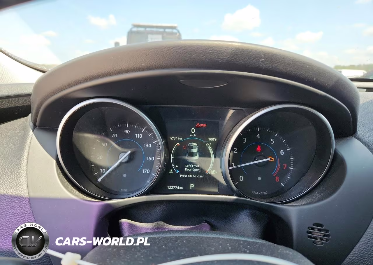 2017 Jaguar Xe VIN:SAJAR4BG4HA947190 - 9