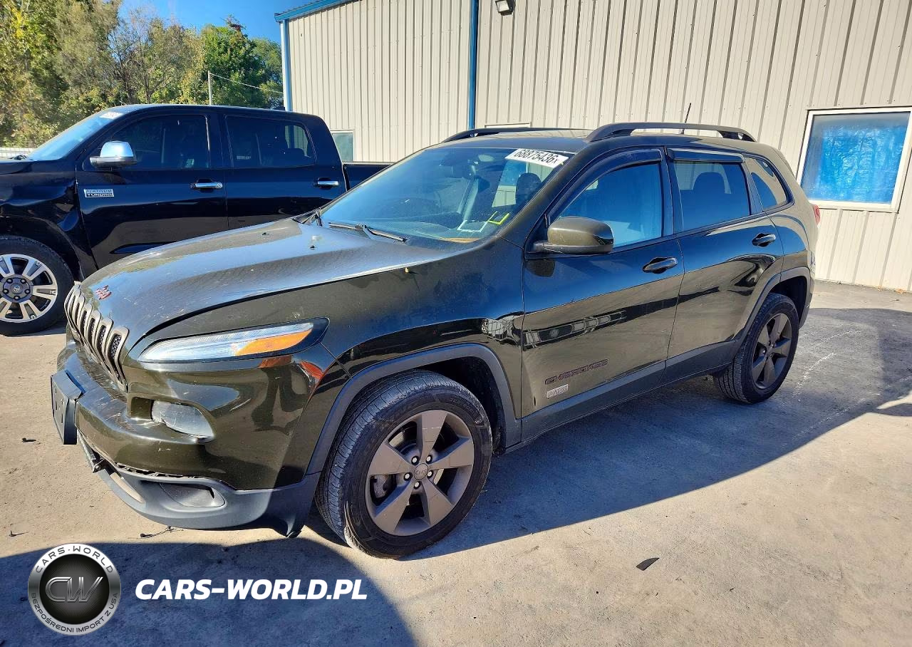 2016 Jeep Cherokee Latitude – zdjęcie 1 z 13