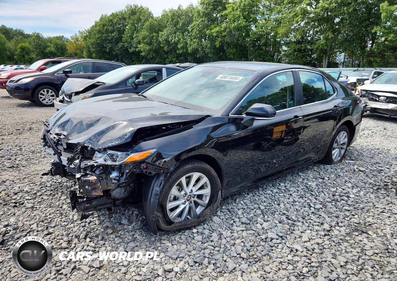 2024 Toyota Camry Le VIN:4T1R11BK0RU116504 - 1