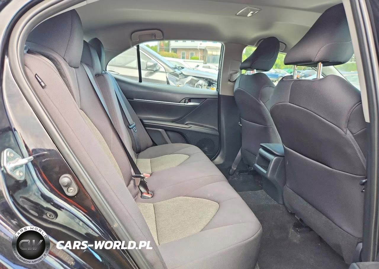 2024 Toyota Camry Le VIN:4T1R11BK0RU116504 - 10