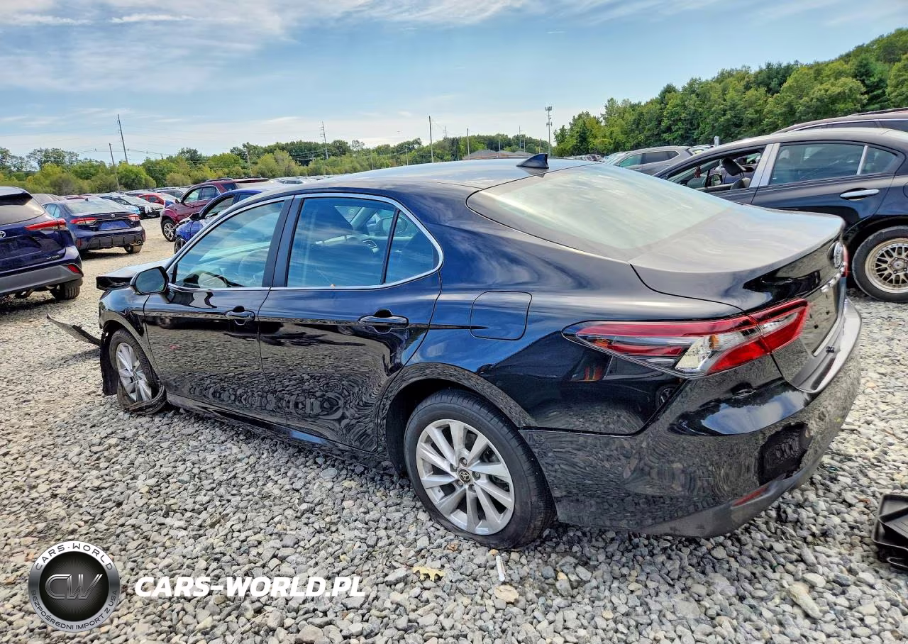 2024 Toyota Camry Le VIN:4T1R11BK0RU116504 - 2