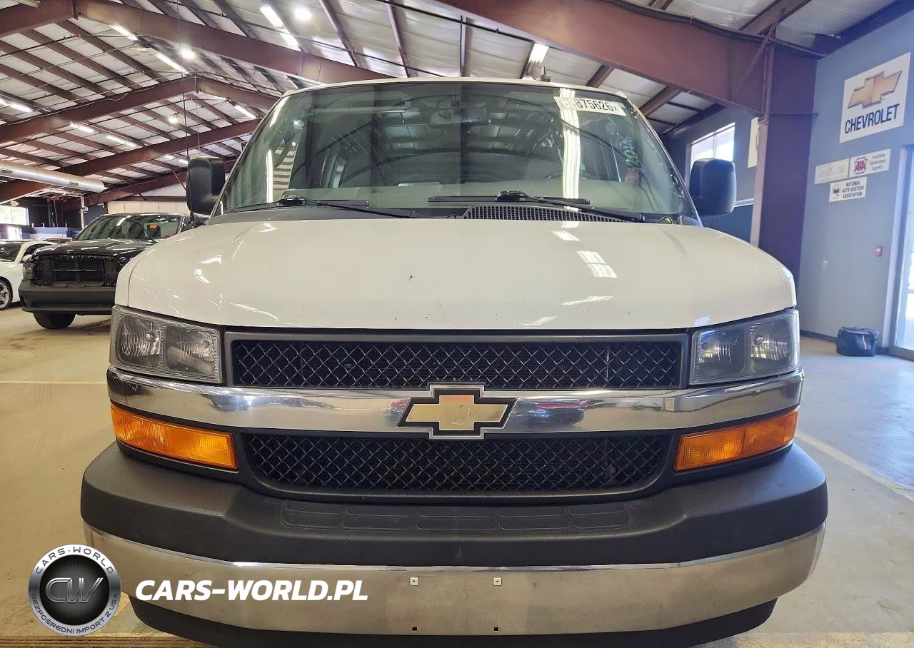 2019 Chevrolet Express G2500 VIN:1GCWGAFP1K1222270 - 5