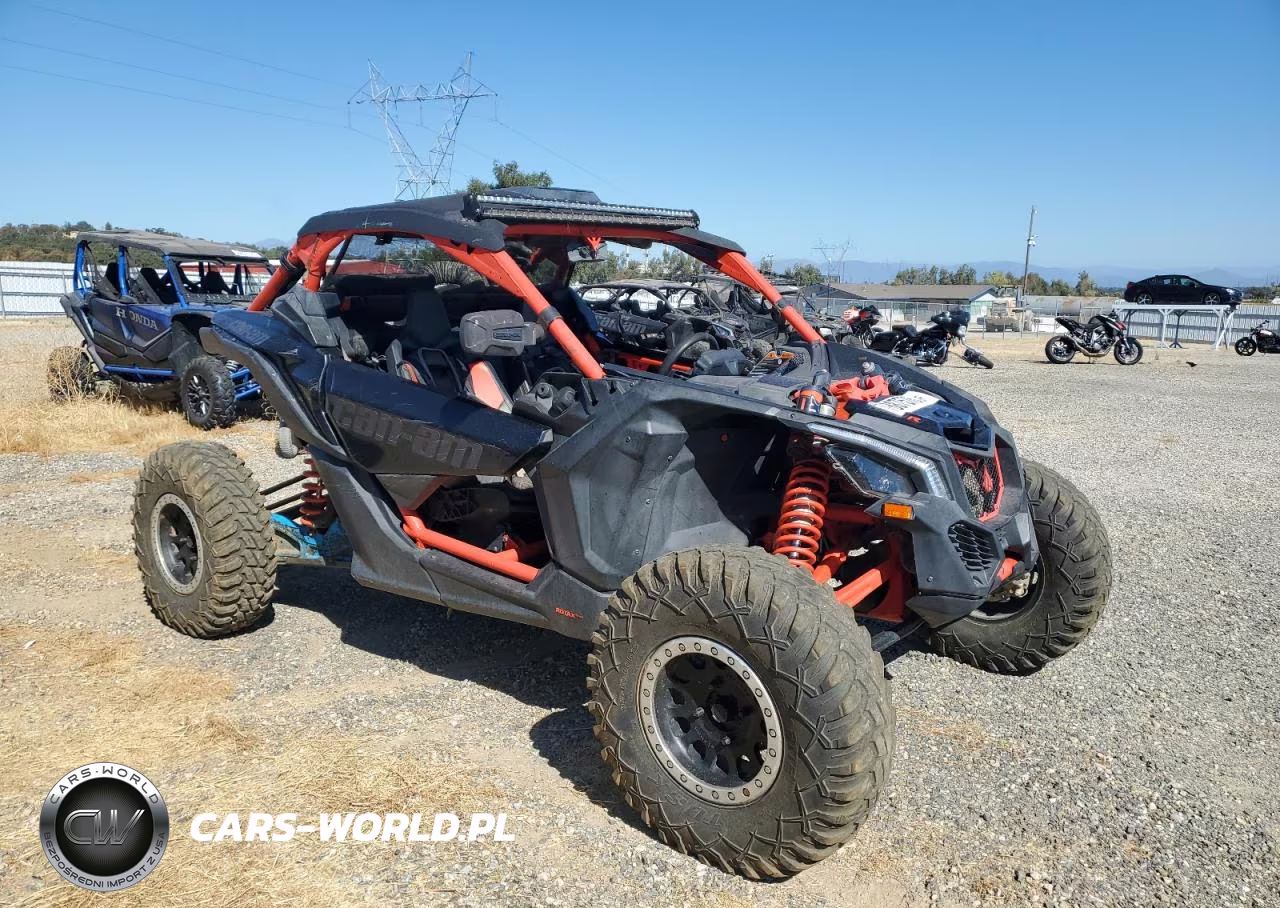 2017 Can-Am Maverick