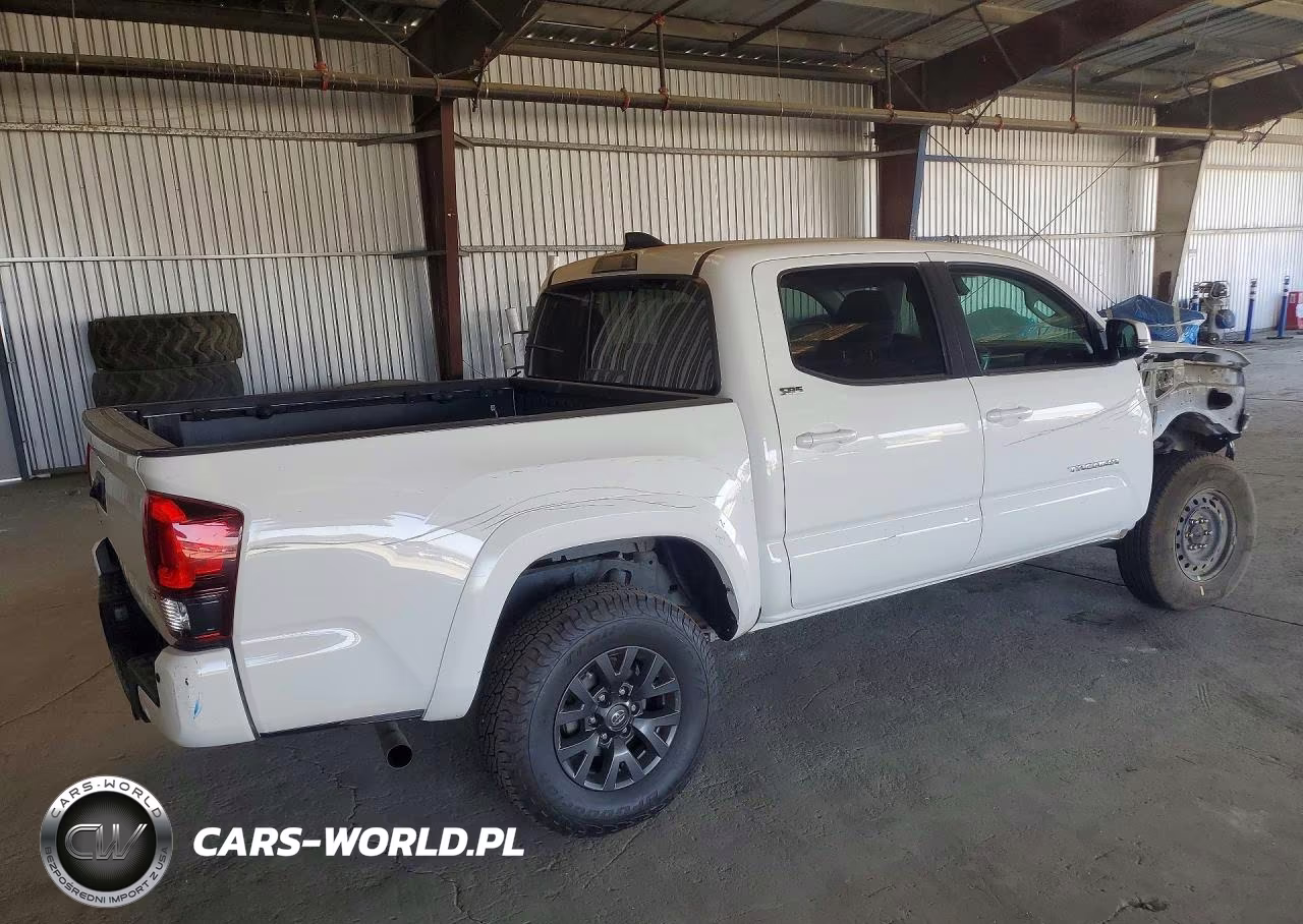 2022 Toyota Tacoma Sr5 V6 VIN:3TMCZ5AN2NM482940 - 3