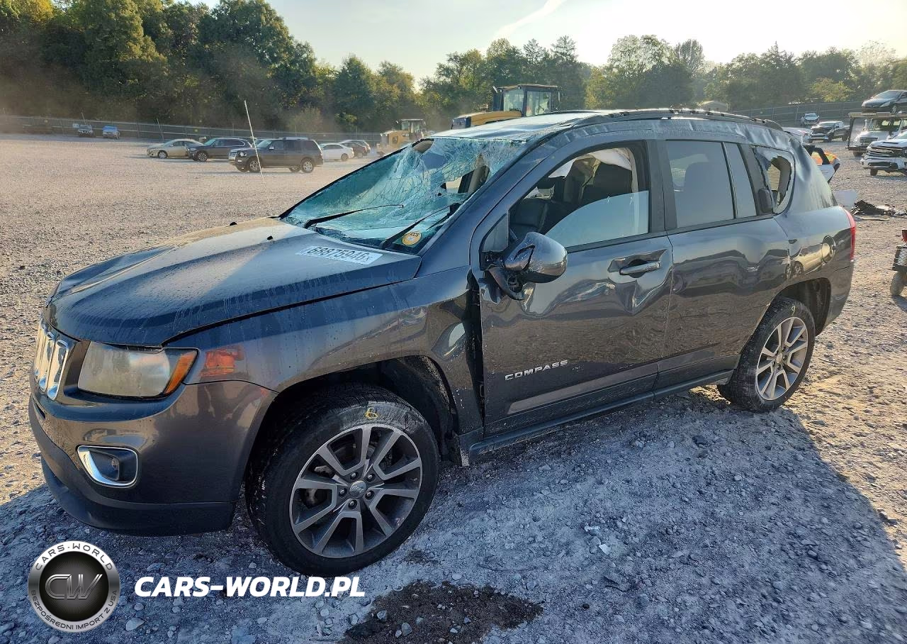 2016 Jeep Compass Latitude VIN:1C4NJCEA0GD562960 - 1
