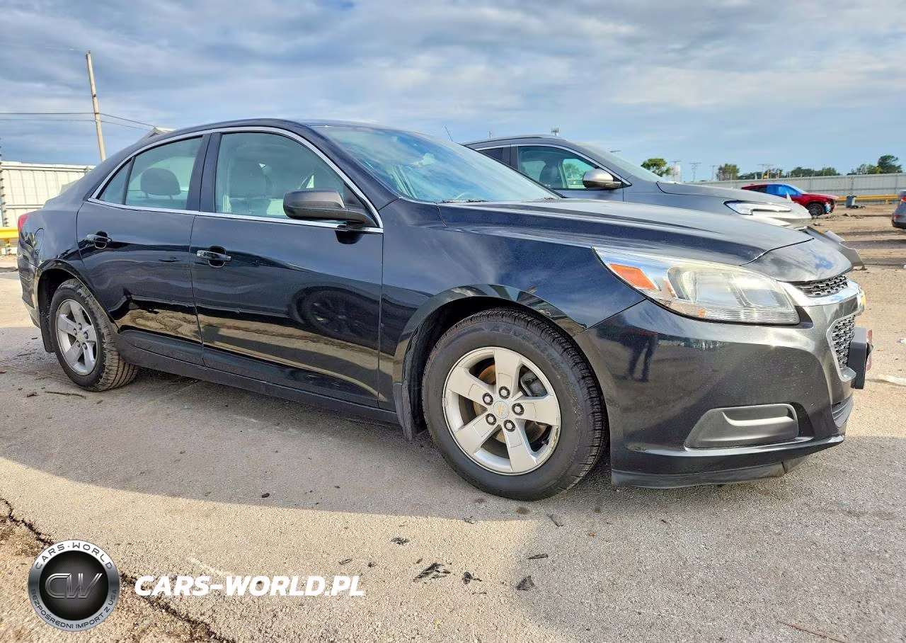 2014 Chevrolet Malibu Ls VIN:1G11B5SL3EF159398 - 4