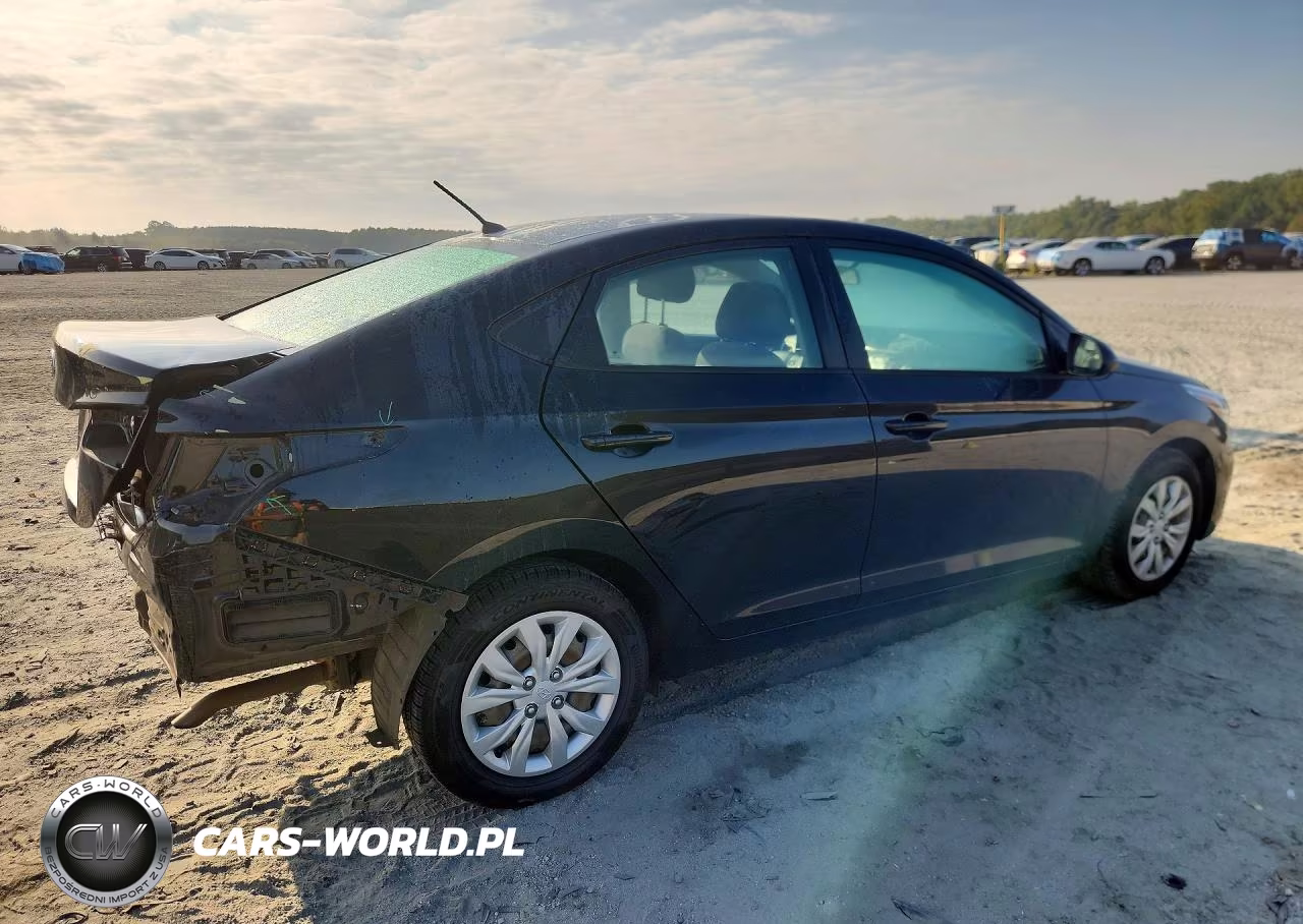 2021 Hyundai Accent Se VIN:3KPC24A63ME150666 - 3
