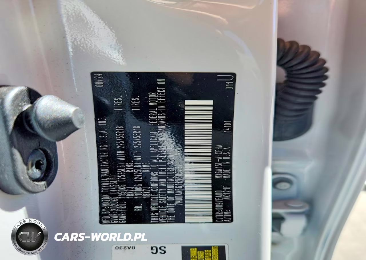 2024 Toyota Corolla Cross Xle VIN:7MUDAABG1RV106732 - 13