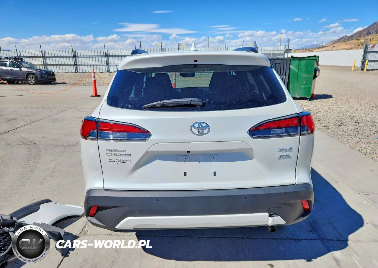 2024 Toyota Corolla Cross Xle VIN:7MUDAABG1RV106732 - 6