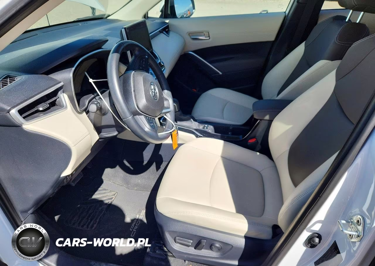 2024 Toyota Corolla Cross Xle VIN:7MUDAABG1RV106732 - 7