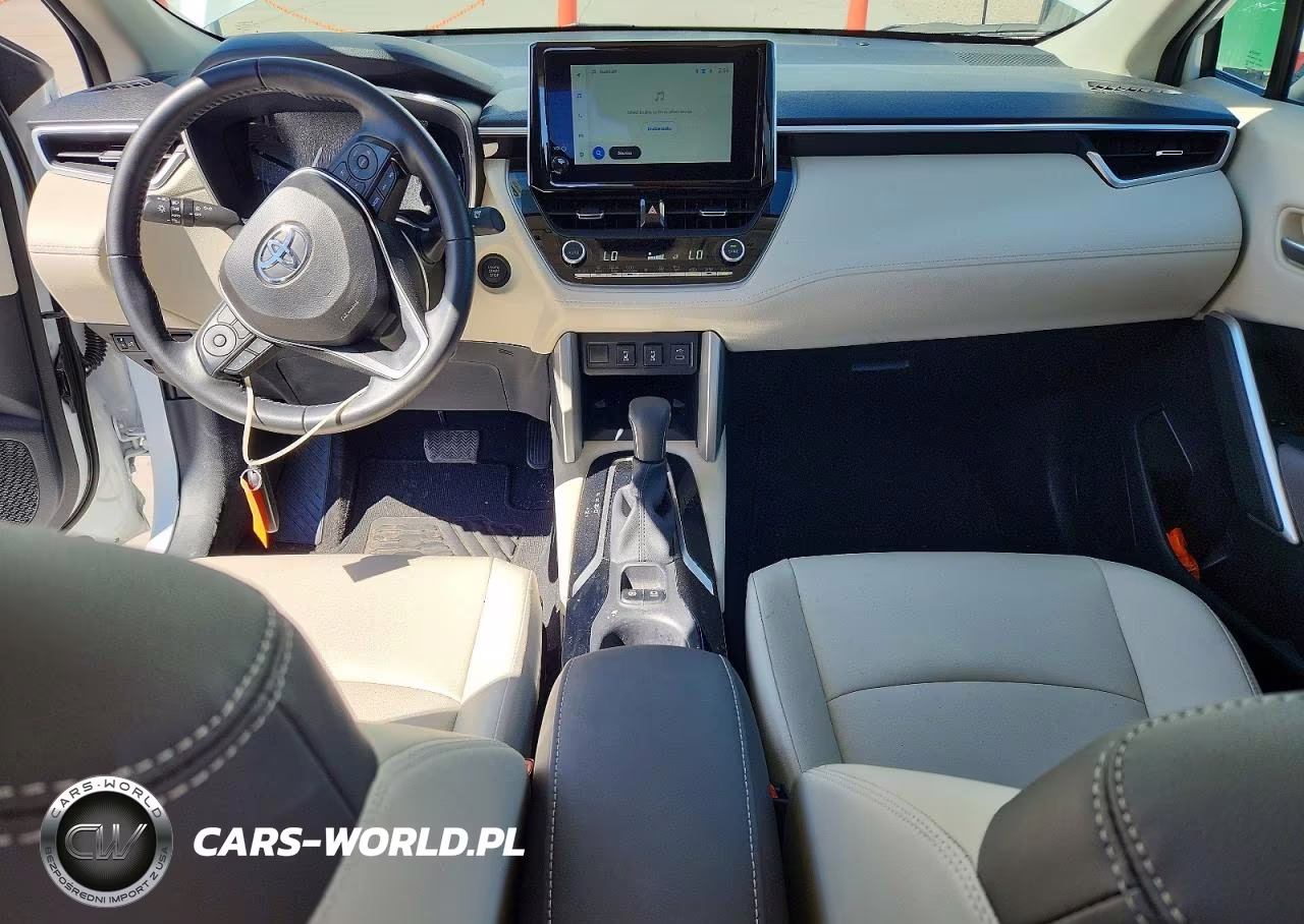 2024 Toyota Corolla Cross Xle VIN:7MUDAABG1RV106732 - 8