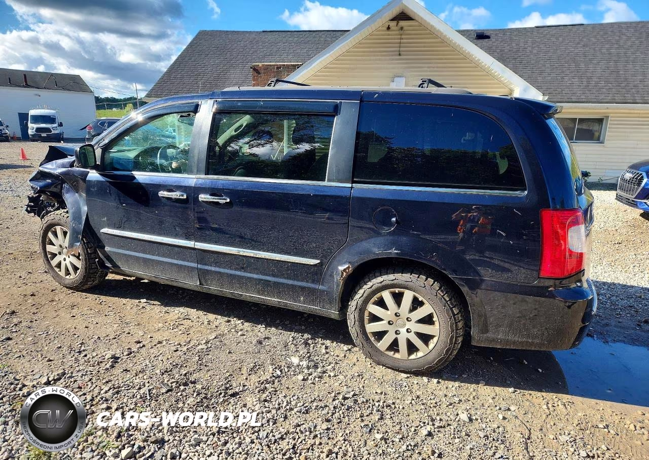 2011 Chrysler Town & Country Touring L VIN:2A4RR8DG2BR749484 - 2