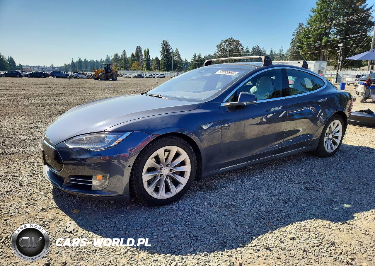 2015 Tesla Model S VIN:5YJSA1E28FF111394 - 1