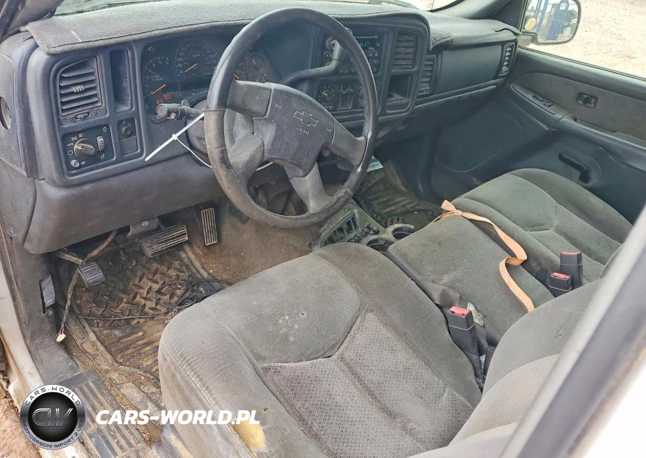 2003 Chevrolet Silverado C2500 Heavy Duty VIN:1GCHC23U63F194247 - 8