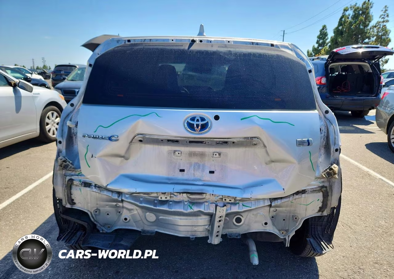2016 Toyota Prius C One VIN:JTDKDTB33G1117968 - 6