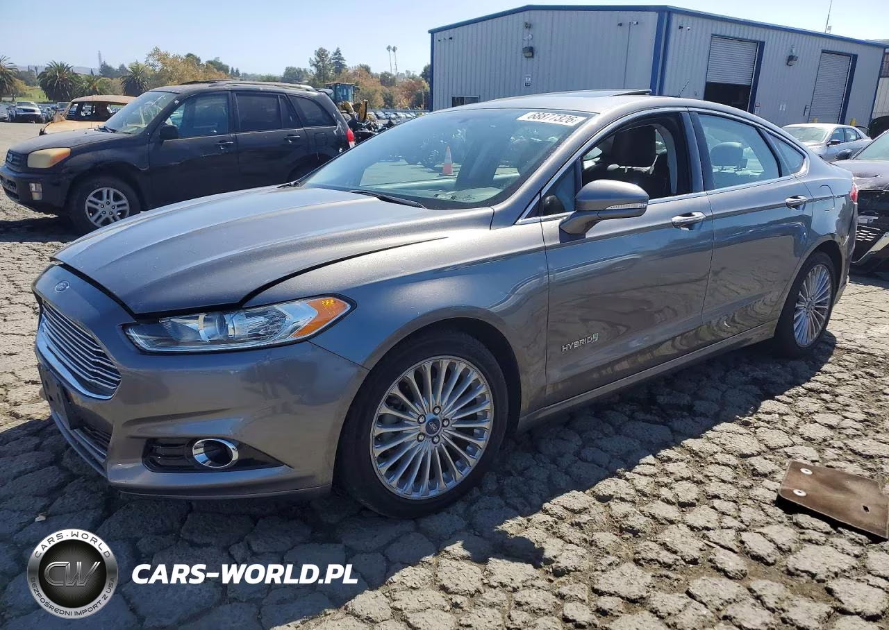 2014 Ford Fusion Titanium Hev