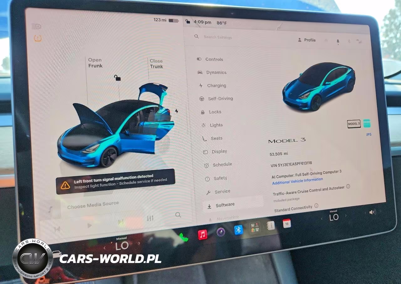 2023 Tesla Model 3 VIN:5YJ3E1EA5PF613118 - 9