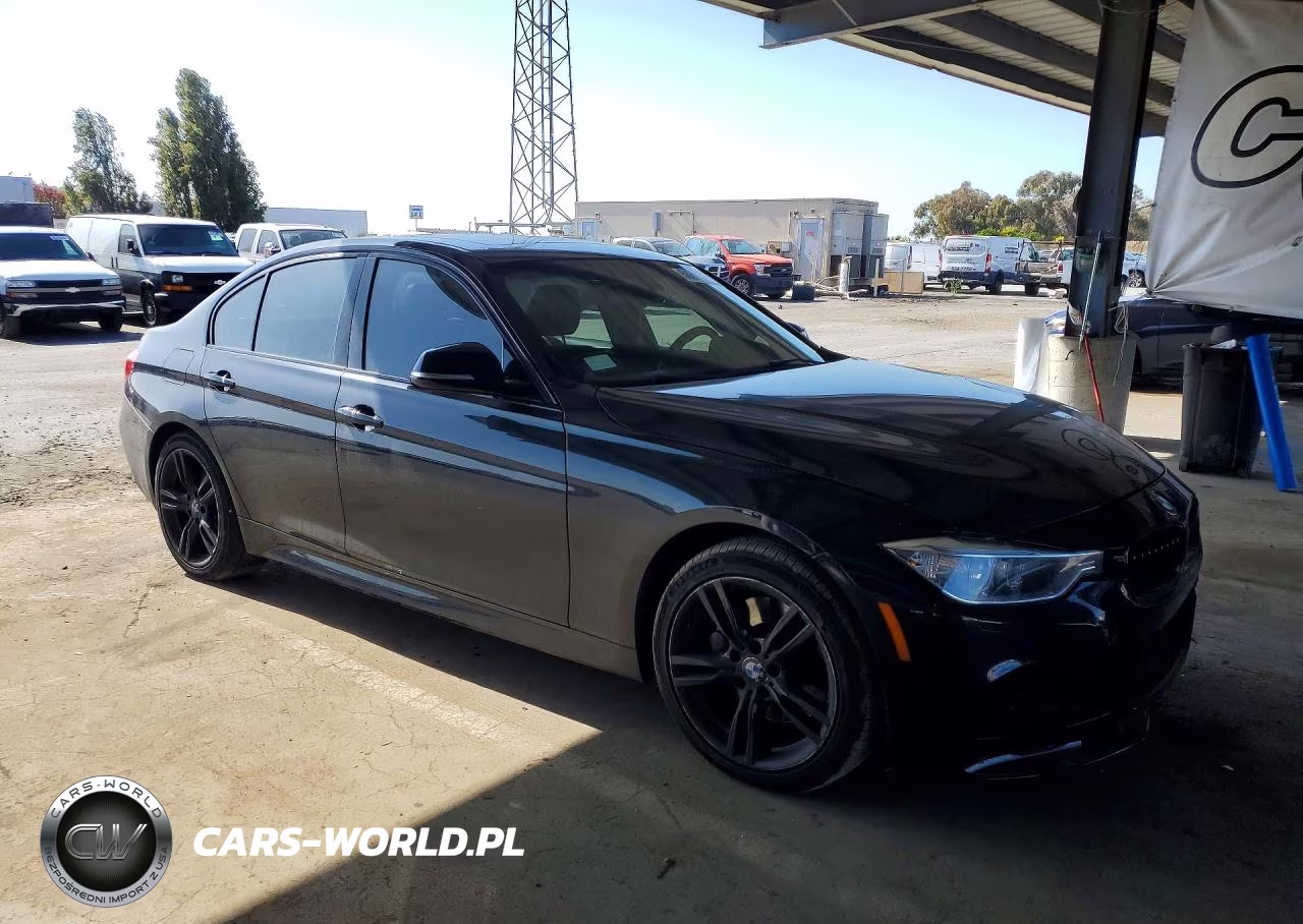 2014 BMW 335 Xi VIN:WBA3B9C5XEF588672 - 4