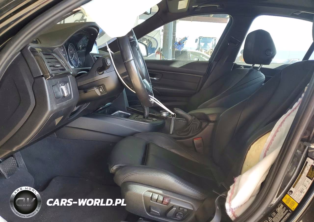 2014 BMW 335 Xi VIN:WBA3B9C5XEF588672 - 7
