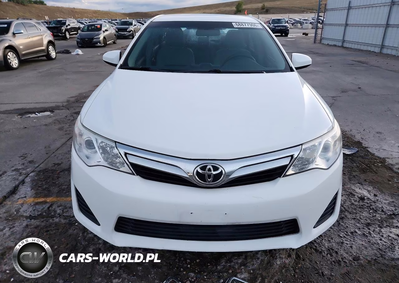 2014 Toyota Camry Le VIN:4T1BF1FK8EU419974 - 5