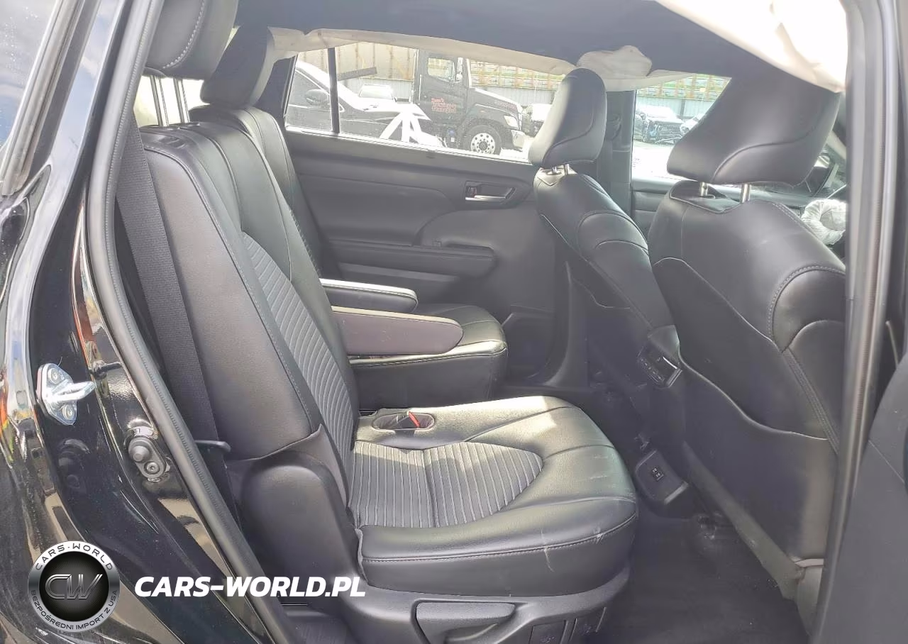 2021 Toyota Highlander Xse VIN:5TDJZRBH8MS057261 - 11