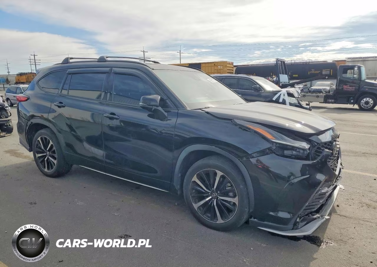 2021 Toyota Highlander Xse VIN:5TDJZRBH8MS057261 - 4