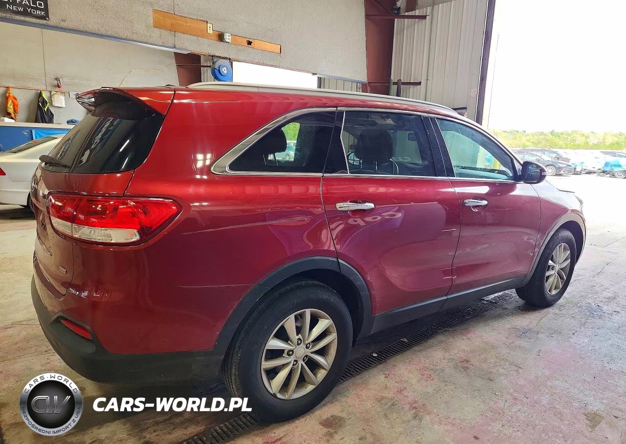 2016 Kia Sorento Lx VIN:5XYPG4A37GG162836 - 3