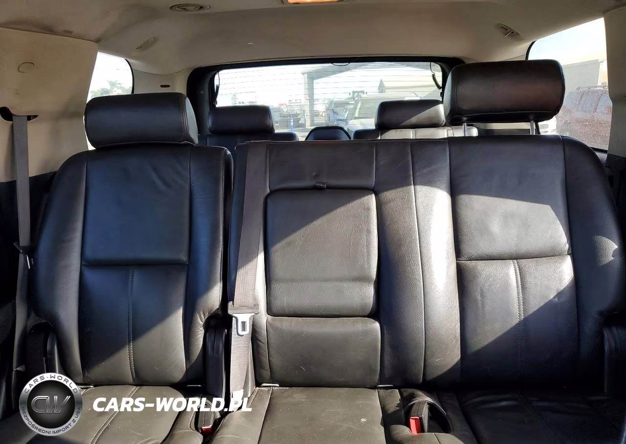 2007 Chevrolet Tahoe C1500 VIN:1GNFC13J07J338540 - 10