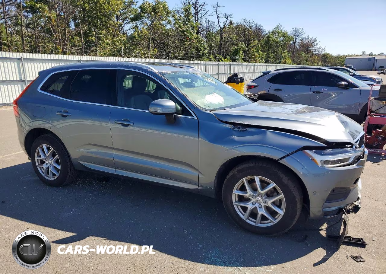 2019 Volvo Xc60 T5 VIN:LYV102RK6KB377796 - 4