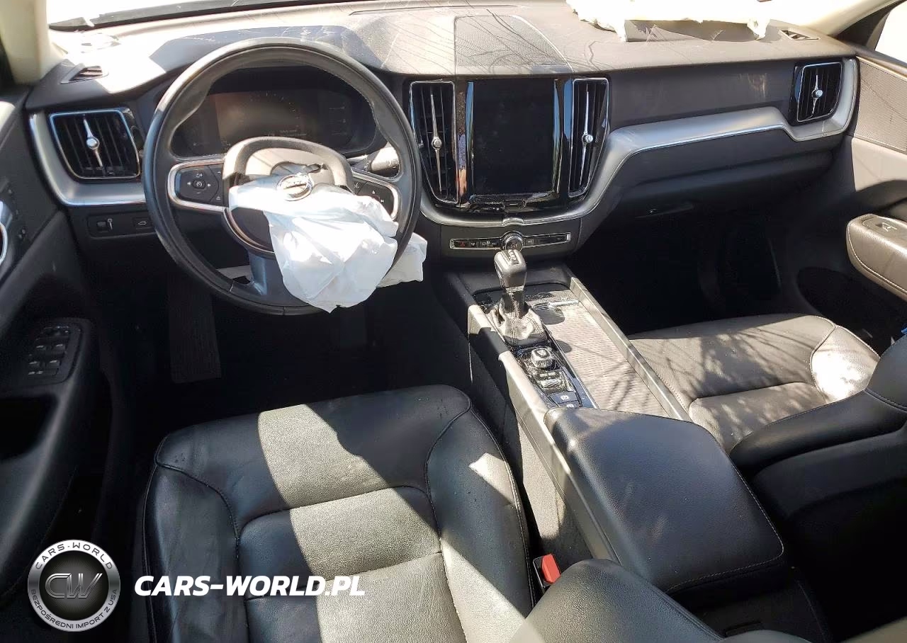 2019 Volvo Xc60 T5 VIN:LYV102RK6KB377796 - 8