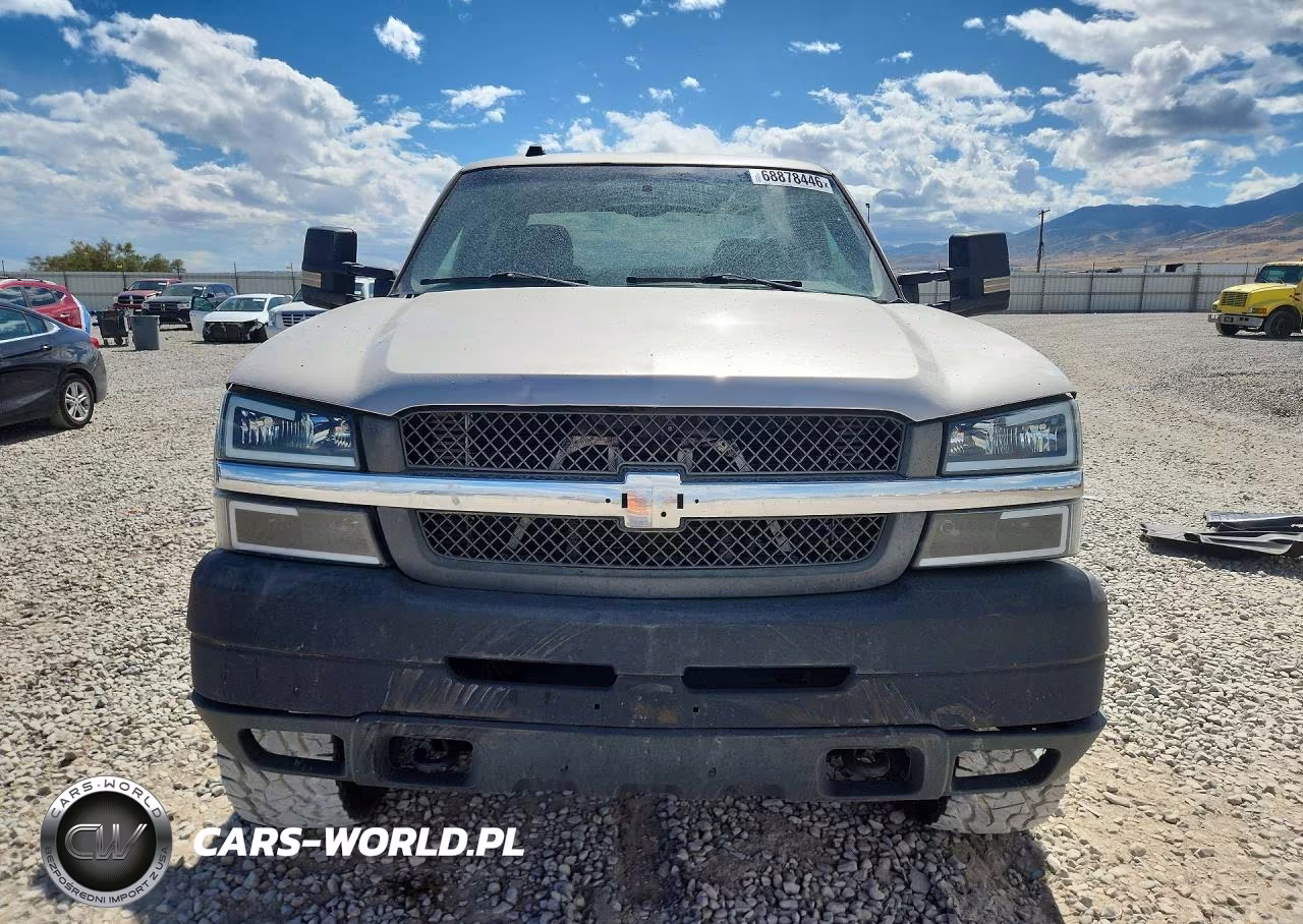 2005 Chevrolet Silverado K3500 VIN:1GCHK33285F926100 - 5
