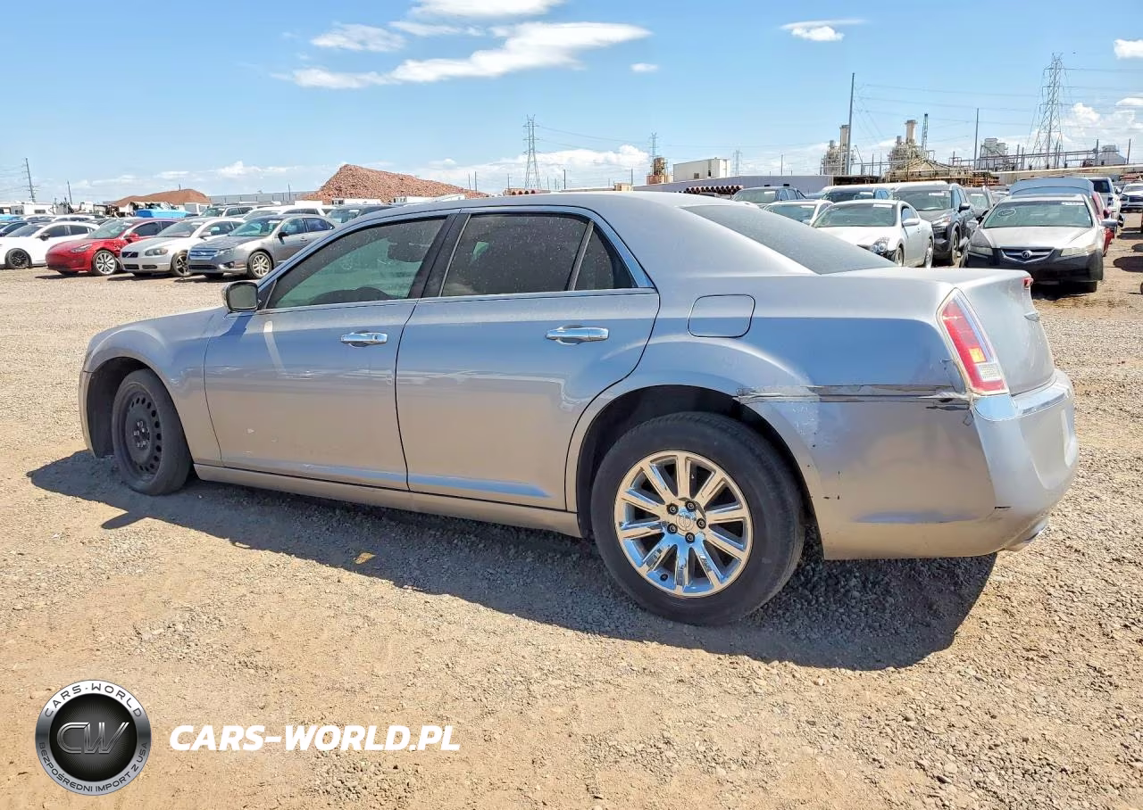 2013 Chrysler 300C VIN:2C3CCAEG8DH620231 - 2