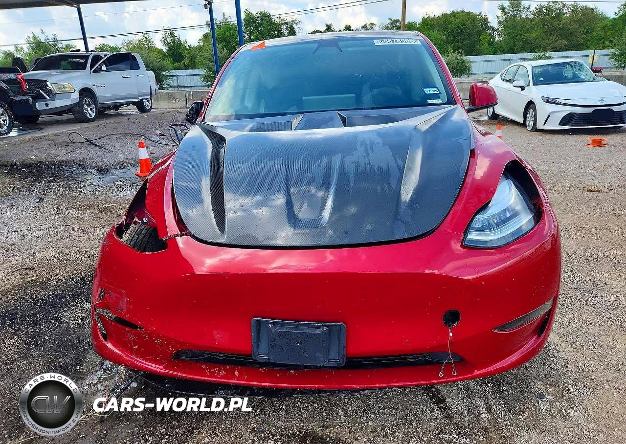 2022 Tesla Model Y VIN:7SAYGDEE3NF481447 - 5