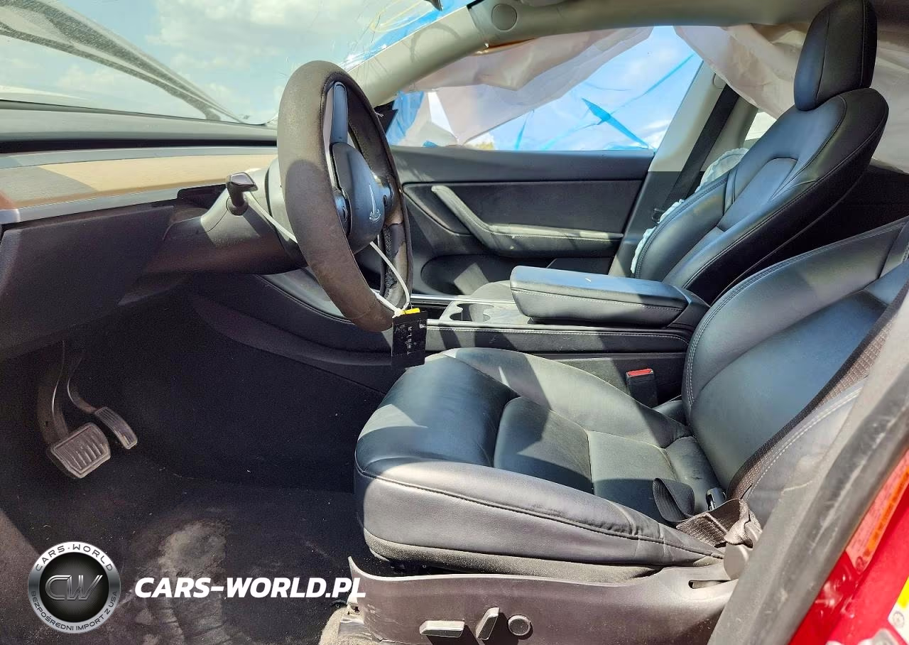 2022 Tesla Model Y VIN:7SAYGDEE3NF481447 - 7