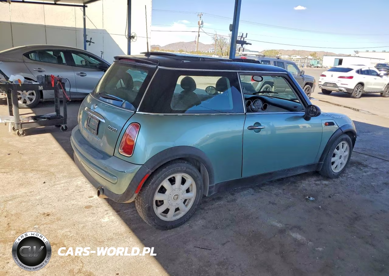 2003 Mini Cooper VIN:WMWRC33493TC39872 - 3