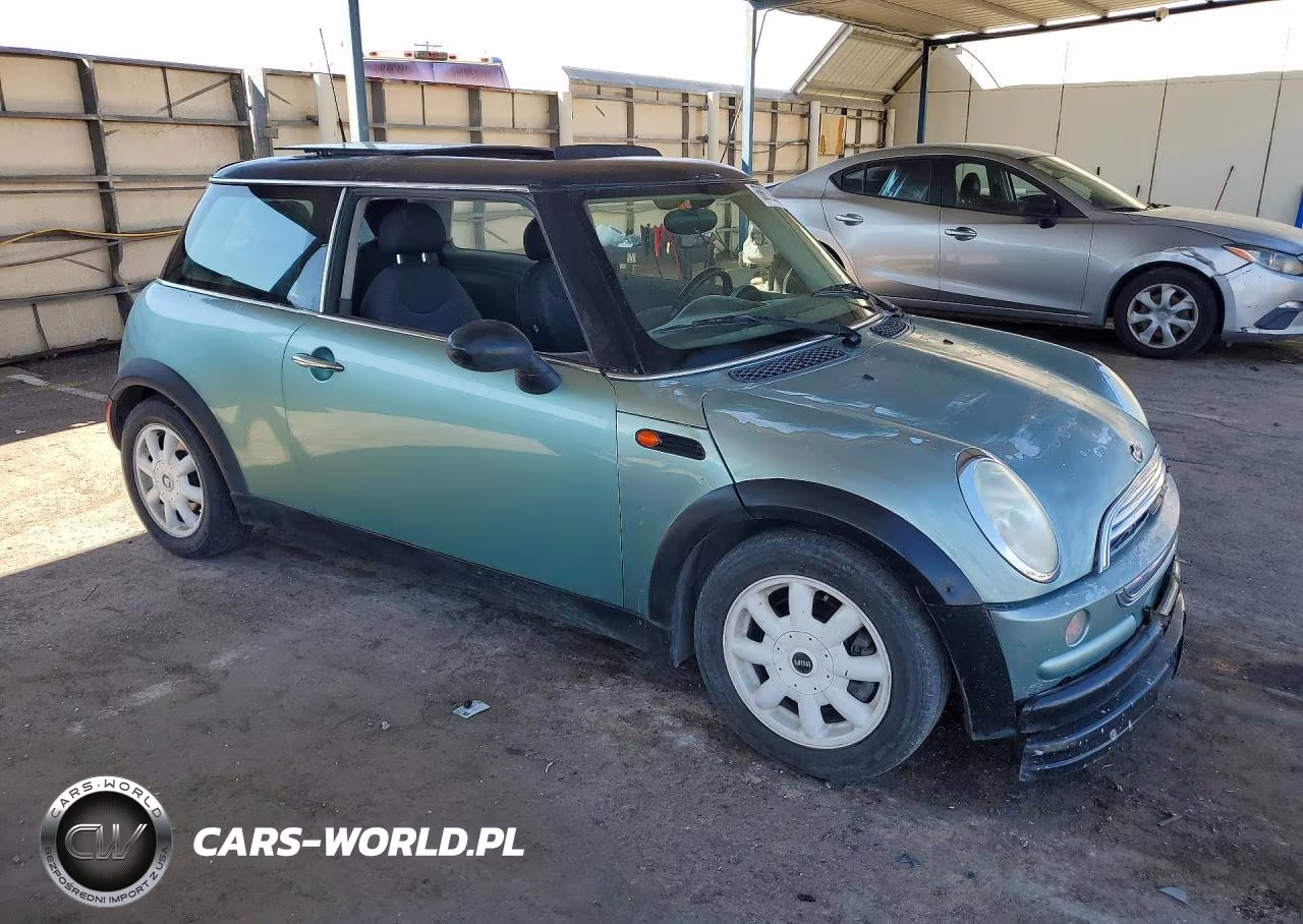 2003 Mini Cooper VIN:WMWRC33493TC39872 - 4