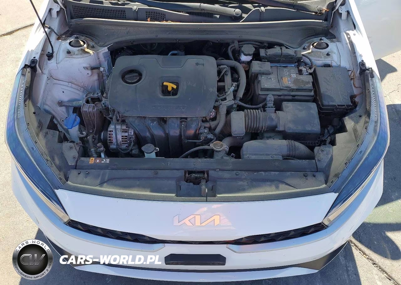 2023 Kia Forte Lxs VIN:3KPF24AD3PE617598 - 11