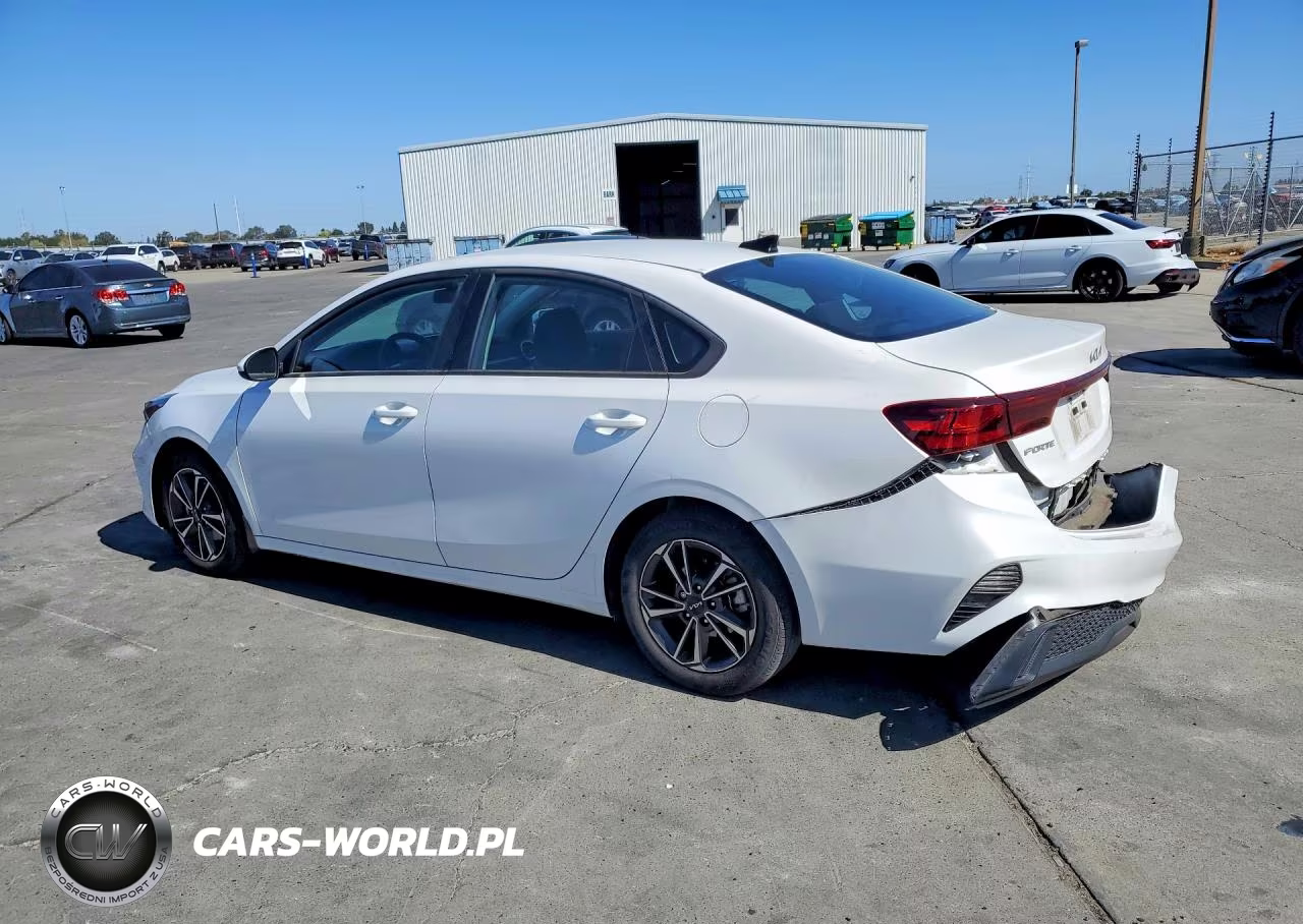 2023 Kia Forte Lxs VIN:3KPF24AD3PE617598 - 2