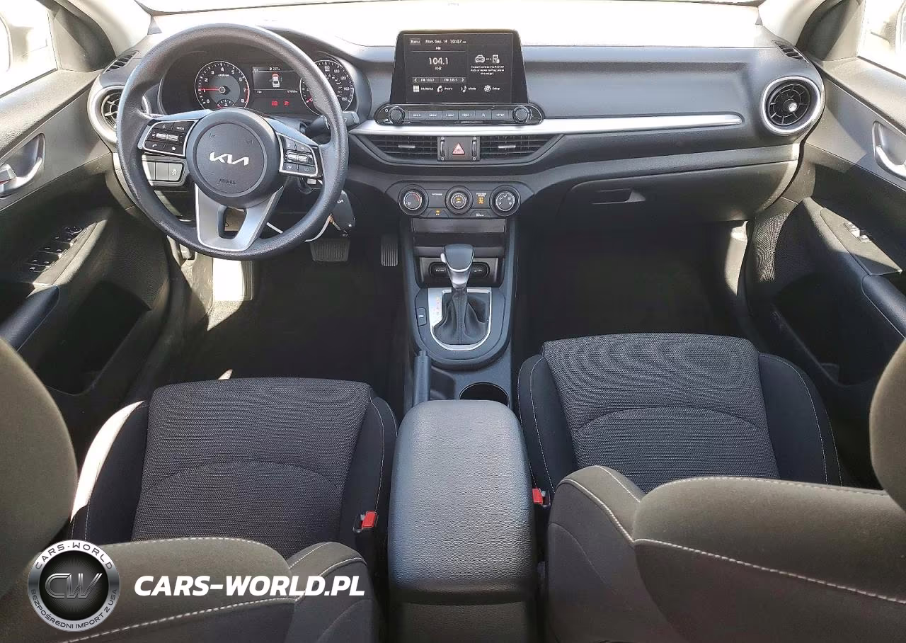 2023 Kia Forte Lxs VIN:3KPF24AD3PE617598 - 8