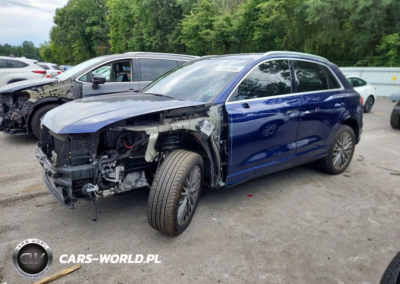 2022 Audi Q3 Premium 40 VIN:WA1AUCF37N1018261 - 1