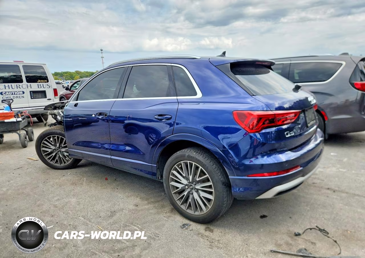 2022 Audi Q3 Premium 40 VIN:WA1AUCF37N1018261 - 2