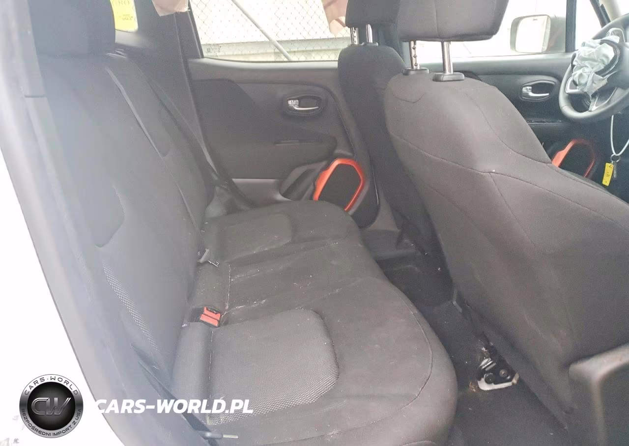2018 Jeep Renegade Sport VIN:ZACCJBAB3JPH35105 - 10